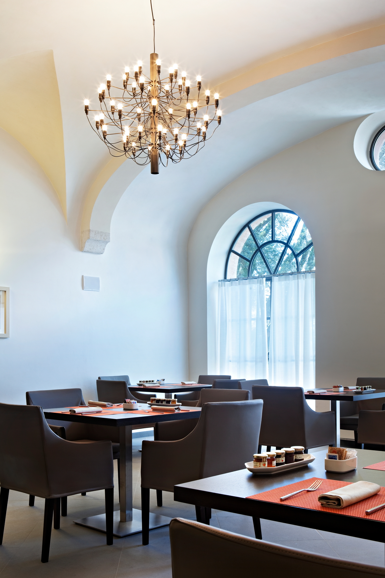 2097/30 LED chandelier brass with frosted bulbs Flos | Brass